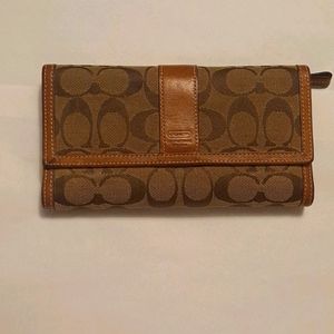 Coach wallet